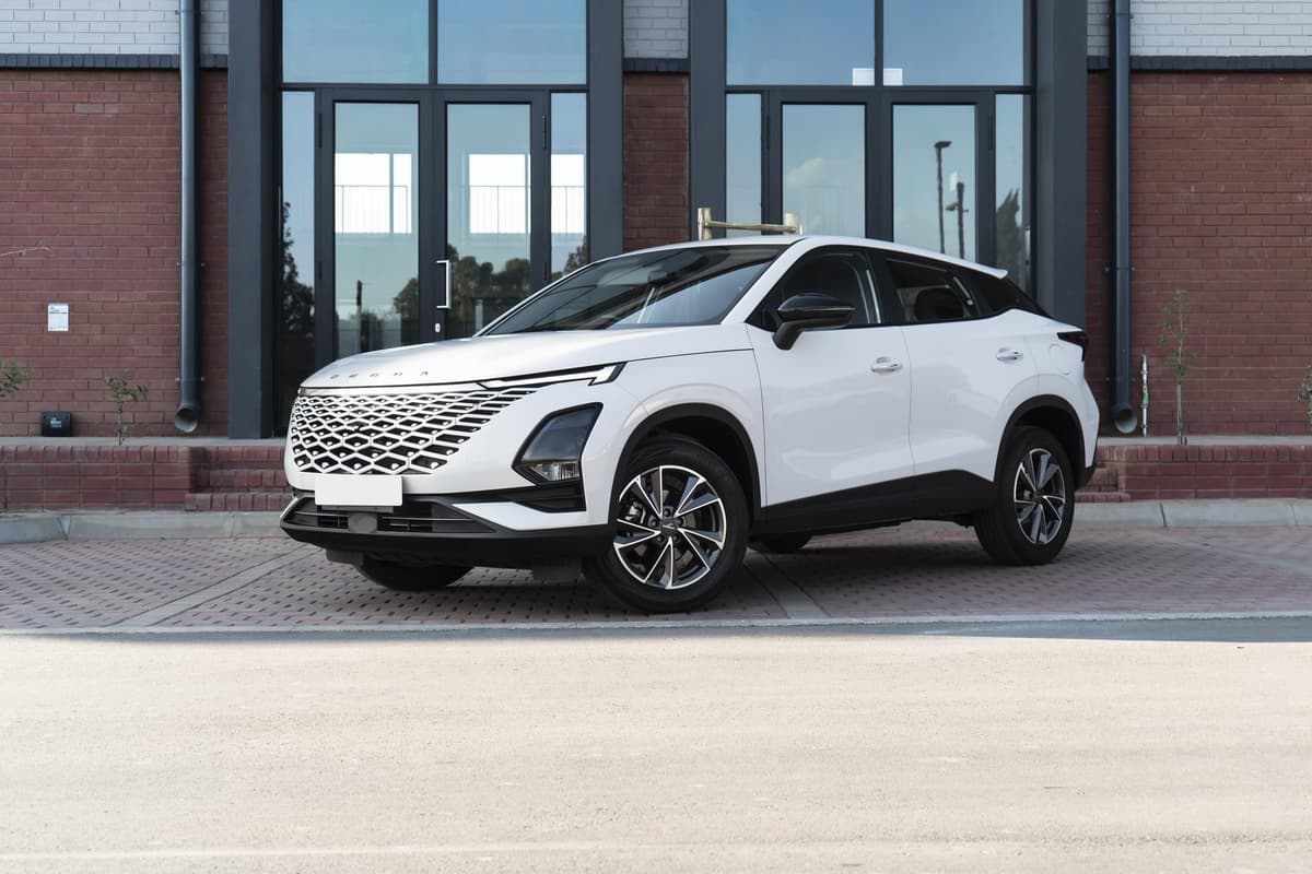 OMODA C5 lineup grows stronger with new Street+ and Style X upgrades